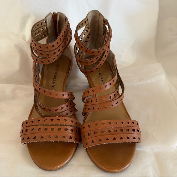 Lucky Brand Jaleels Taupe, Strappy Wedge Sandals, 6.5M - Picture 8 of 14